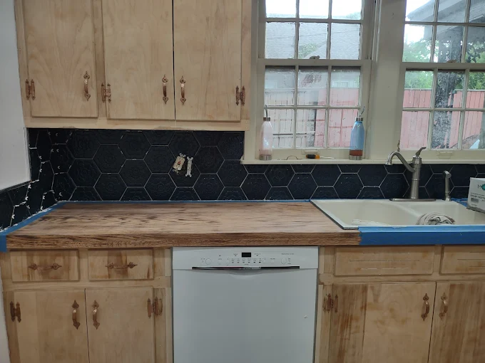 Kitchen remodeling service
